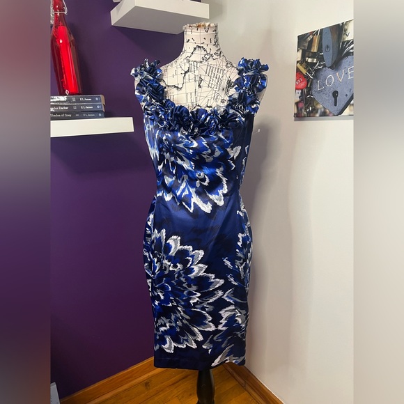 Maggy London Sleeveless Satinlike Dress - Picture 1 of 9
